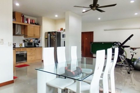 Haus in Pattaya, Thailand 4 Schlafzimmer № 223045 - Foto 6