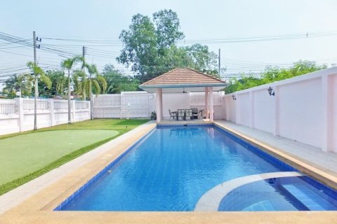 Haus in Pattaya, Thailand 4 Schlafzimmer № 223045 - Foto 18