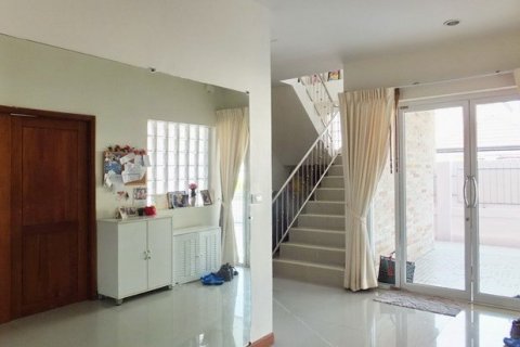 Haus in Pattaya, Thailand 4 Schlafzimmer № 223045 - Foto 10