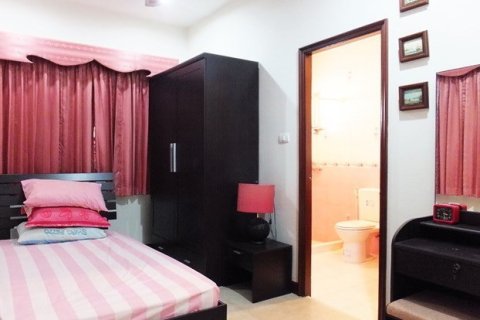 Haus in Pattaya, Thailand 4 Schlafzimmer № 223039 - Foto 16