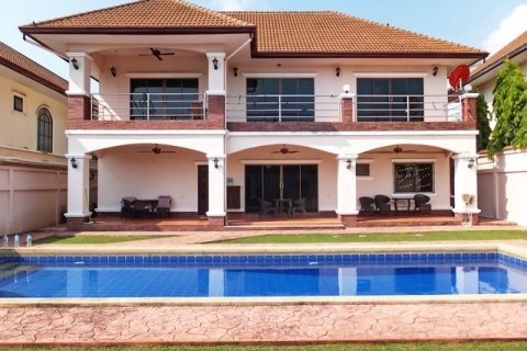Haus in Pattaya, Thailand 4 Schlafzimmer № 223039