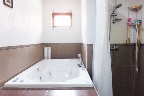 Haus in Pattaya, Thailand 4 Schlafzimmer № 223039 - Foto 12