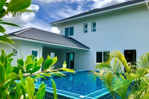 Haus in Pattaya, Thailand 4 Schlafzimmer № 223044