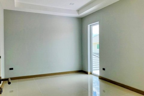 Haus in Pattaya, Thailand 4 Schlafzimmer № 223044 - Foto 12