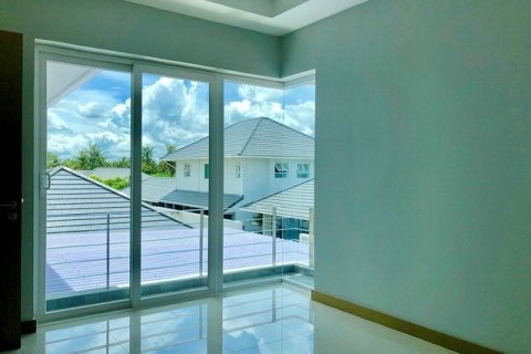 Haus in Pattaya, Thailand 4 Schlafzimmer № 223044 - Foto 15