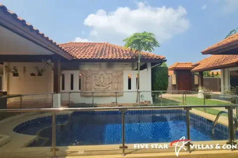 Haus in Pattaya, Thailand 4 Schlafzimmer № 223043