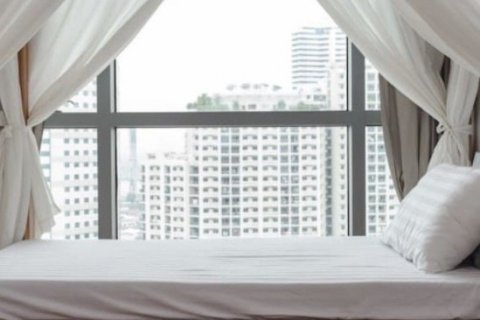 Кондоминиум с 3 спальнями в Ян Наве, Бангкок, Таиланд № 133888 - фото 7