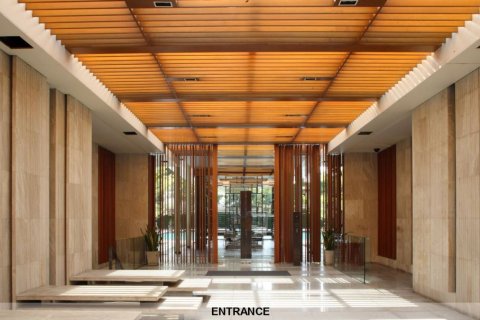 Condo in Khlong Toei, Bangkok, Thailand, 4 bedrooms  № 133893 - photo 8