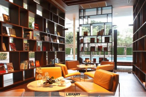 Condo in Khlong Toei, Bangkok, Thailand, 4 bedrooms  № 133893 - photo 6