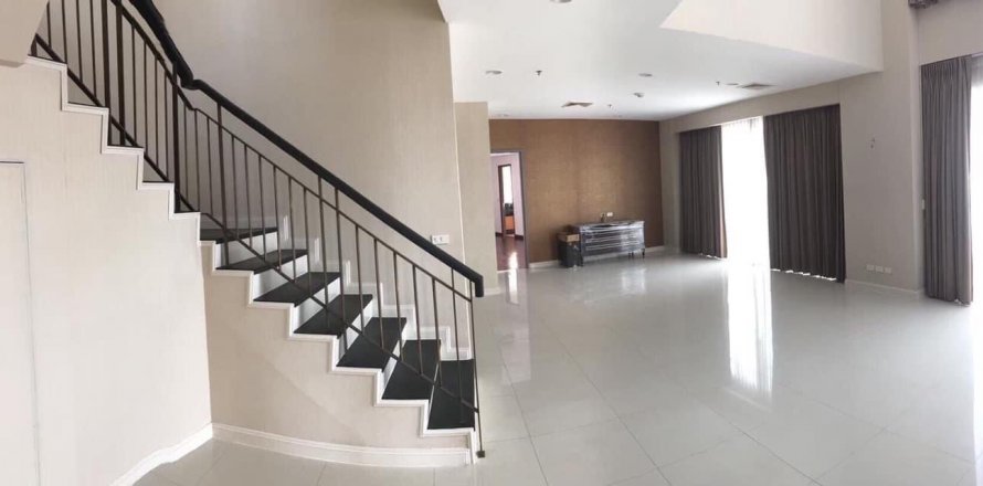 Penthouse à Pathum Wan, Bangkok, Thaïlande 4 chambres № 133891