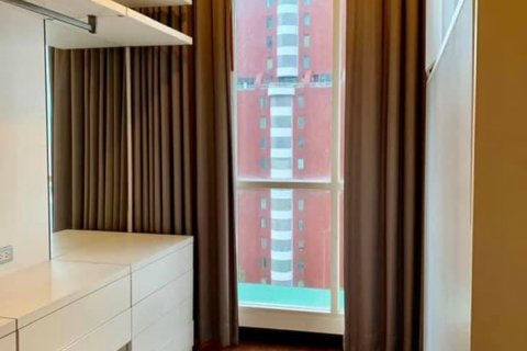 Кондоминиум с 2 спальнями в Патхум Ване, Бангкок, Таиланд № 133889 - фото 8