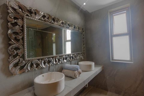 Villa in Rawai, Thailand 3 bedrooms № 133890 - photo 9