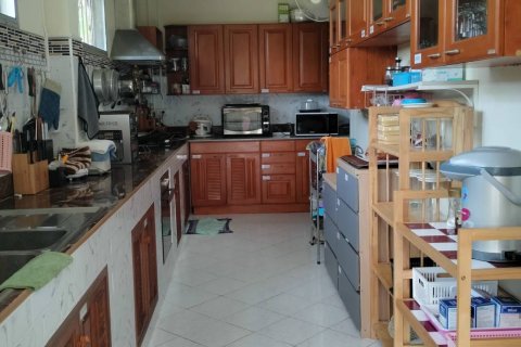 House in Phuket, Thailand 5 bedrooms № 137211 - photo 8