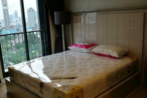 Studio dans le Condo à Sathon, Bangkok, Thaïlande № 137209 - photo 2