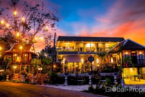 House in Pattaya, Thailand 3 bedrooms № 176764 - photo 11