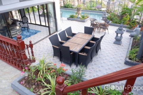 House in Pattaya, Thailand 3 bedrooms № 176764 - photo 2