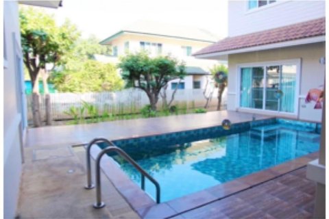 Villa in Chiang Mai, Thailand 6 bedrooms № 139981 - photo 5