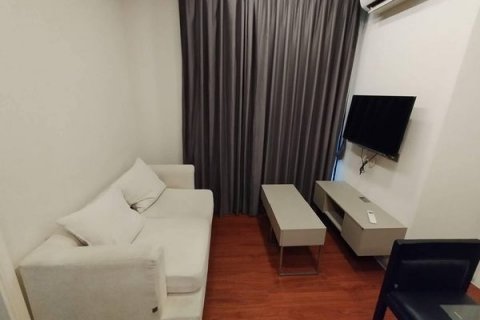 Condo à Khlong Toei, Bangkok, Thaïlande, 2 chambres  № 139983 - photo 3