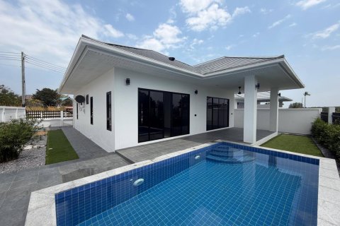 Villa in Hua Hin, Thailand 2 Schlafzimmer № 222700 - Foto 7