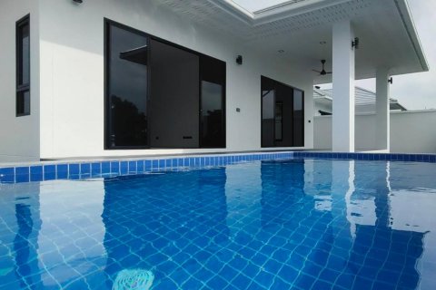 Villa in Hua Hin, Thailand 2 Schlafzimmer № 222700 - Foto 3