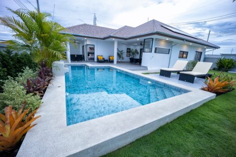 Villa à Hua Hin, Thaïlande 3 chambres № 222697