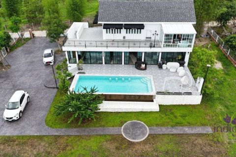 House in Hang Dong, Thailand 3 bedrooms № 116397 - photo 1