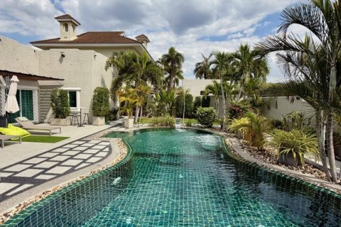 Maison à Pattaya, Thaïlande 3 chambres № 166995 - photo 3