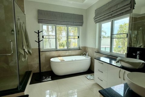 Maison à Pattaya, Thaïlande 3 chambres № 166995 - photo 15