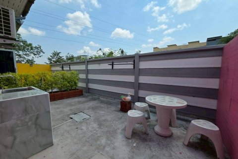 Коммерческая недвижимость в Чонбури, Таиланд № 166996 - фото 18