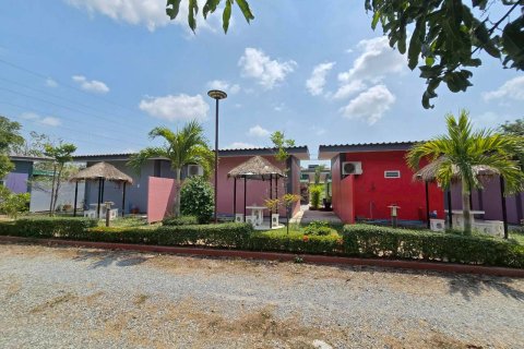 Коммерческая недвижимость в Чонбури, Таиланд № 166996 - фото 7