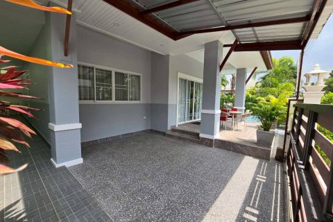 Maison à Pattaya, Thaïlande 3 chambres № 166999 - photo 8