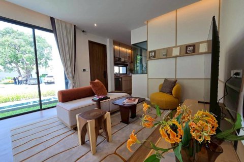 Дом в Чонбури, Таиланд с 4 спальнями  № 166997 - фото 4