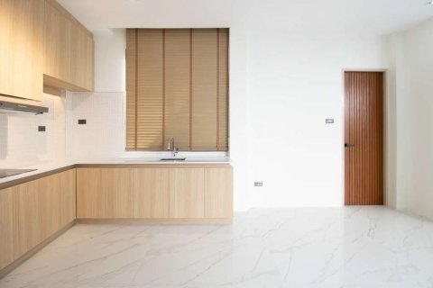 House in Chiang Mai, Thailand 4 bedrooms № 119971 - photo 30