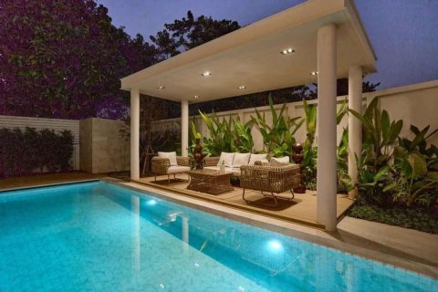 House in Chiang Mai, Thailand 4 bedrooms № 119961 - photo 3