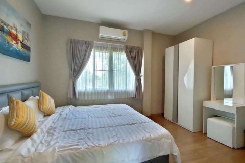 House in Chiang Mai, Thailand 4 bedrooms № 119972 - photo 11
