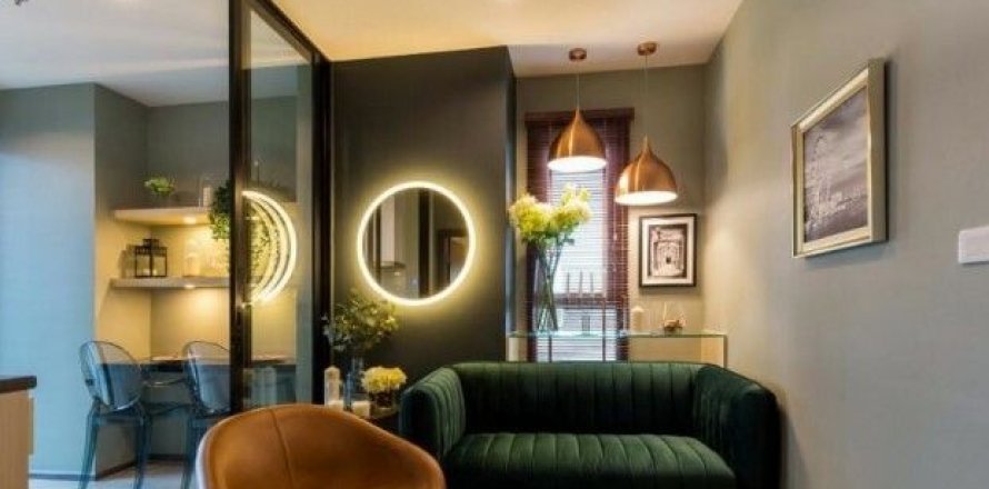 Studio dans le Condo à Watthana, Bangkok, Thaïlande  № 163312