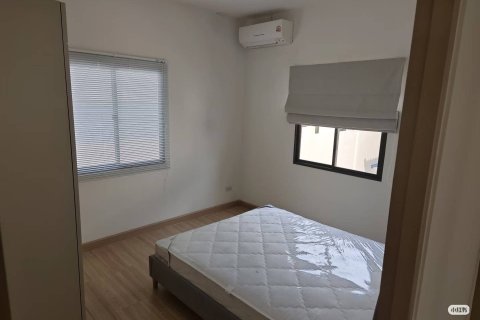 House in Pattaya, Thailand 4 bedrooms № 163311 - photo 9