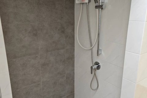 House in Pattaya, Thailand 4 bedrooms № 163311 - photo 15