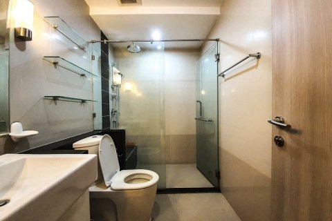 Condo in Ratchathewi, Bangkok, Thailand, 2 bedrooms № 163308 - photo 11