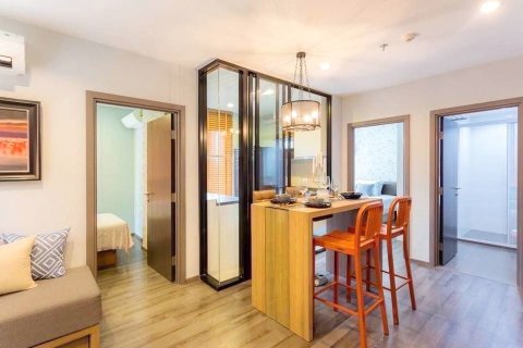 Кондоминиум с 2 спальнями в Ваттхане, Бангкок, Таиланд № 160266 - фото 7