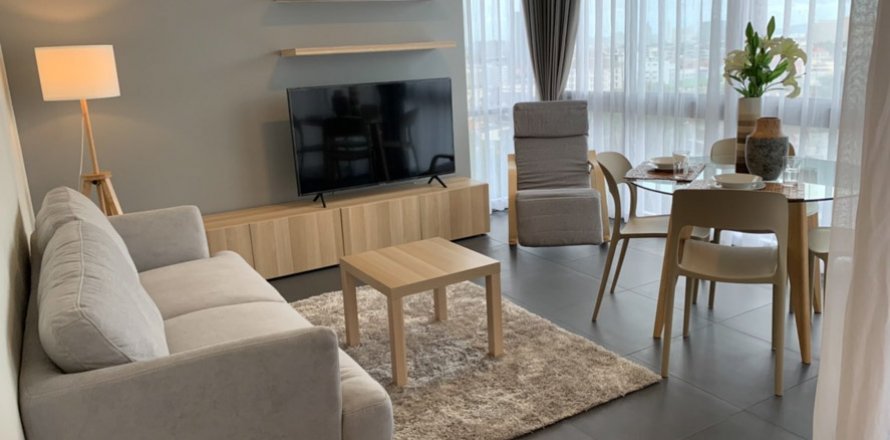 Кондоминиум с 2 спальнями в Банг Ламунге, Таиланд № 32327