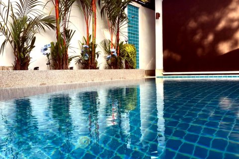 Villa in Phuket, Thailand 2 bedrooms № 168959 - photo 7