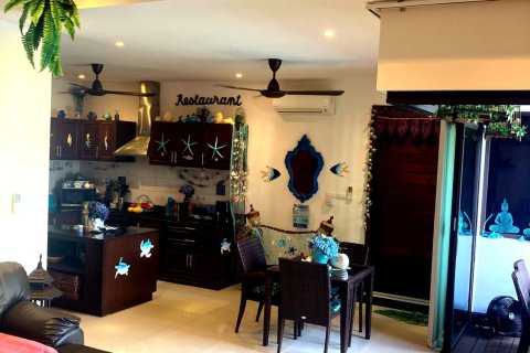 Villa in Phuket, Thailand 2 bedrooms № 168959 - photo 5