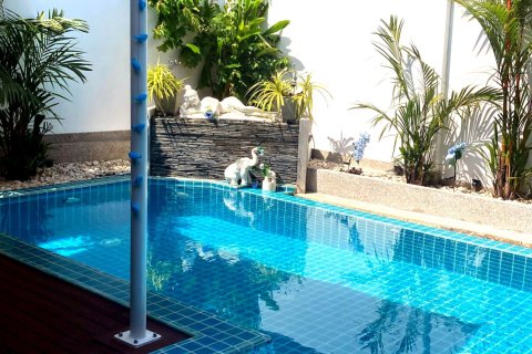 Villa in Phuket, Thailand 2 bedrooms № 168959 - photo 14