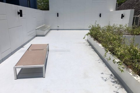 Villa in Phuket, Thailand 2 bedrooms № 168957 - photo 2