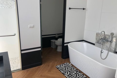 Villa in Phuket, Thailand 2 bedrooms № 168957 - photo 6