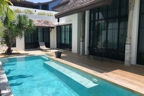 Villa in Phuket, Thailand 2 bedrooms № 168957 - photo 5