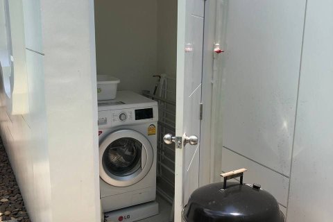 Villa in Phuket, Thailand 2 bedrooms № 168957 - photo 7