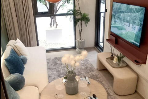 Studio dans le Condo à Watthana, Bangkok, Thaïlande  № 168961 - photo 3