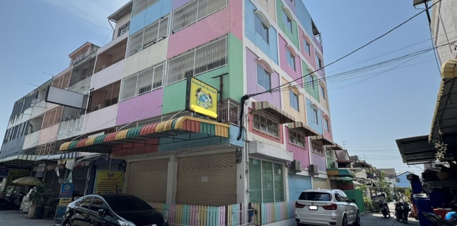 Townhouse in Thung Khru, Bangkok, Thailand 10 bedrooms № 168960